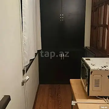 Kirayə verilir 4 otaqlı mənzil 80 m² — Gəncə 4 otaq 80.00 m²