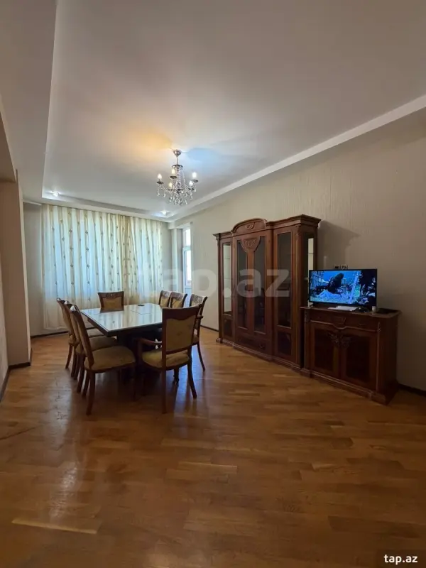 Kirayə verilir 2 otaqlı yeni tikili 70 m²
