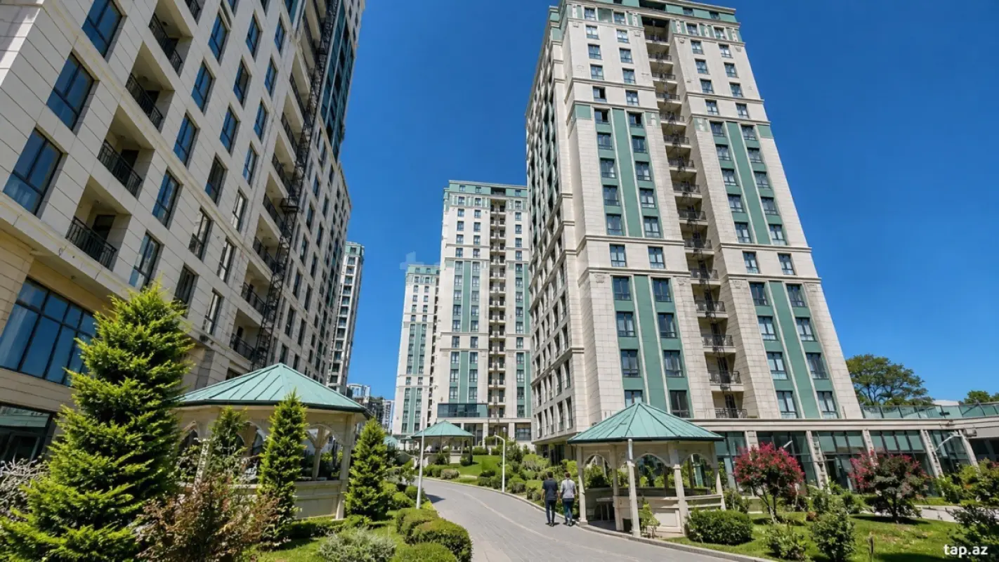 Satılır 3 otaqlı yeni tikili 140 m²