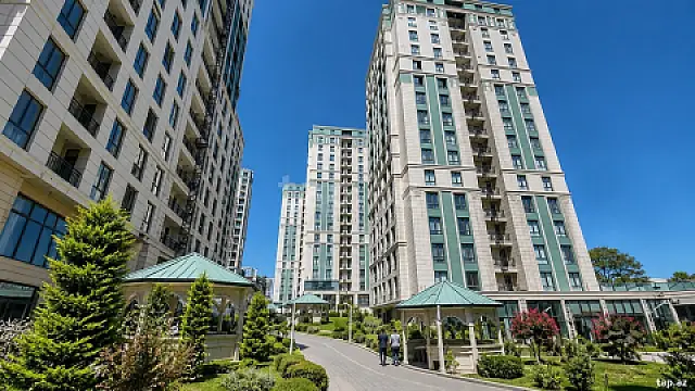 Satılır 3 otaqlı yeni tikili 140 m² — Bakı 3 otaq 140.00 m²