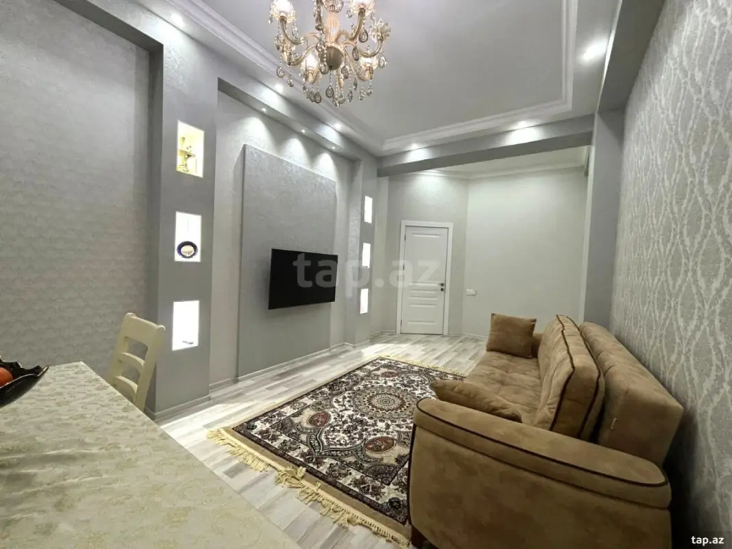 Kirayə verilir 3 otaqlı yeni tikili 116 m²