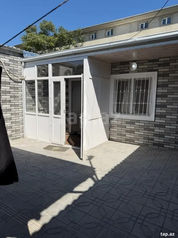 Kirayə verilir 2 otaqlı həyət evi 60 m²