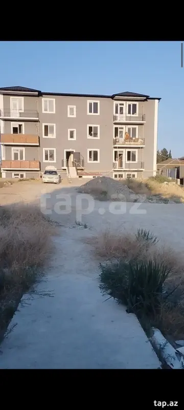 Satılır 2 otaqlı yeni tikili 50 m²