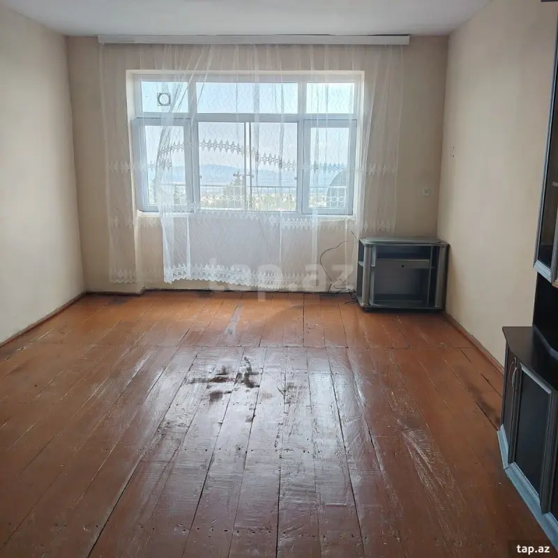 Kirayə verilir 3 otaqlı mənzil 85 m²