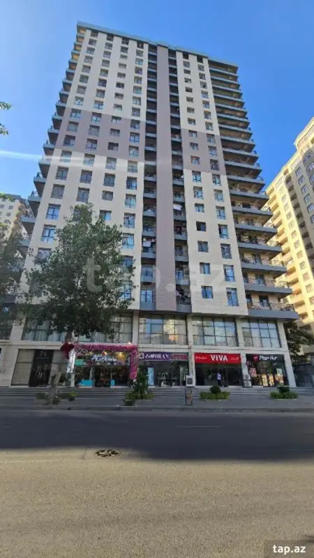 Satılır 4 otaqlı yeni tikili 192 m²