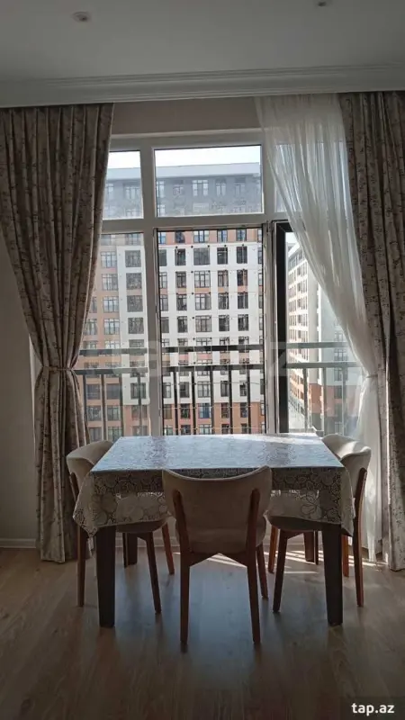 Satılır 2 otaqlı yeni tikili 52 m²