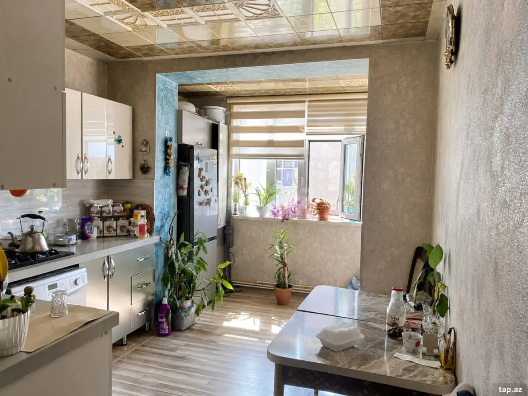 Satılır 2 otaqlı mənzil 55 m²