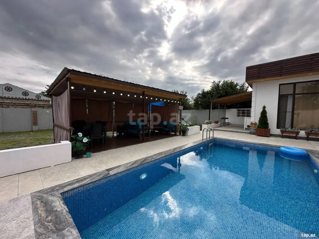 Kirayə verilir 3 otaqlı həyət evi 120 m²