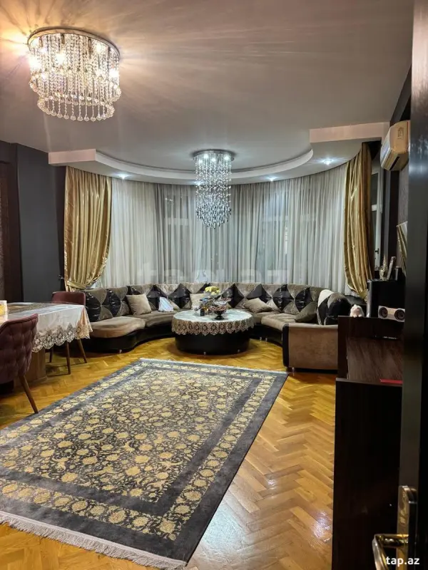 Satılır 3 otaqlı yeni tikili 120 m²