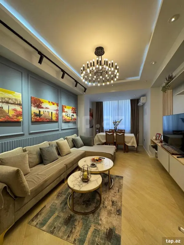 Satılır 2 otaqlı yeni tikili 75 m²