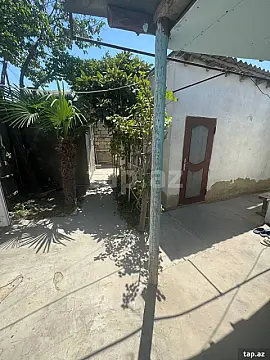 Kirayə verilir 2 otaqlı həyət evi 60 m² — Bakı 2 otaq 60.00 m²