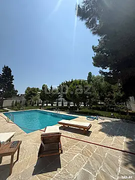 Satılır 10 otaqlı həyət evi 655 m² — Bakı, Novxanı 10 otaq 655.00 m²