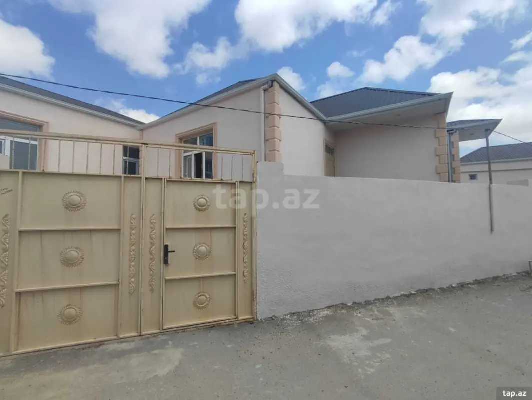 Satılır 2 otaqlı həyət evi 55 m²