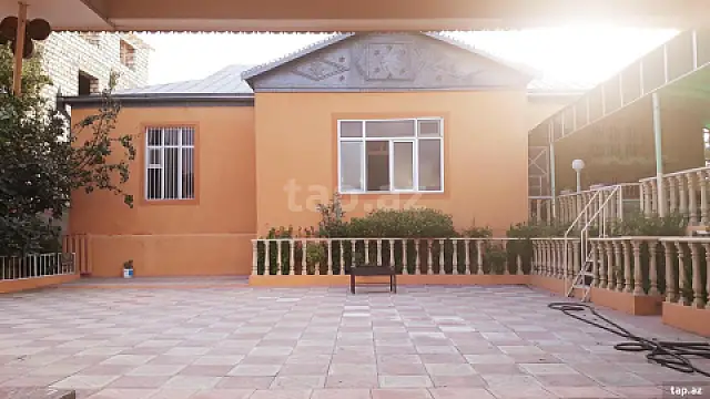 Satılır 6 otaqlı həyət evi 250 m² — Bakı, Mərdəkan 6 otaq 250.00 m²