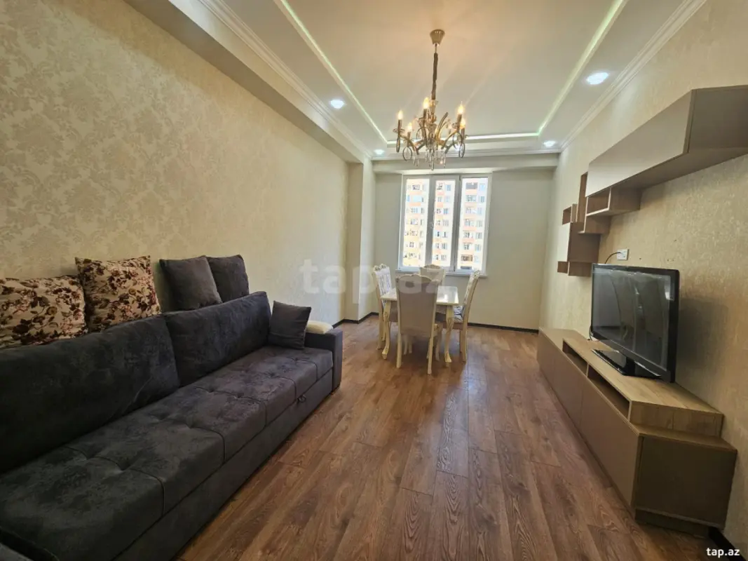 Kirayə verilir 2 otaqlı yeni tikili 70 m²