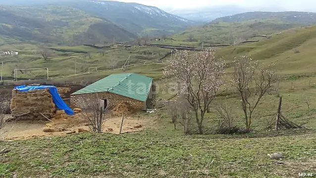 Satılır 6 otaqlı həyət evi 300 m² — Şabran 6 otaq 300.00 m²