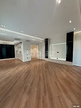 Satılır 3 otaqlı yeni tikili 148 m² — Bakı 3 otaq 148.00 m²