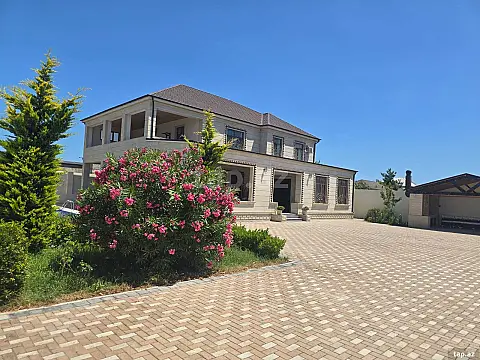 Satılır 6 otaqlı həyət evi 300 m² — Bakı, Şüvəlan 6 otaq 300.00 m²