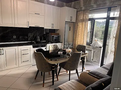 Satılır 2 otaqlı yeni tikili 76 m² — Bakı 2 otaq 76.00 m²