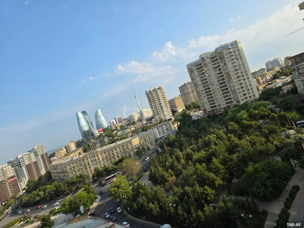 Satılır 3 otaqlı yeni tikili 90 m²