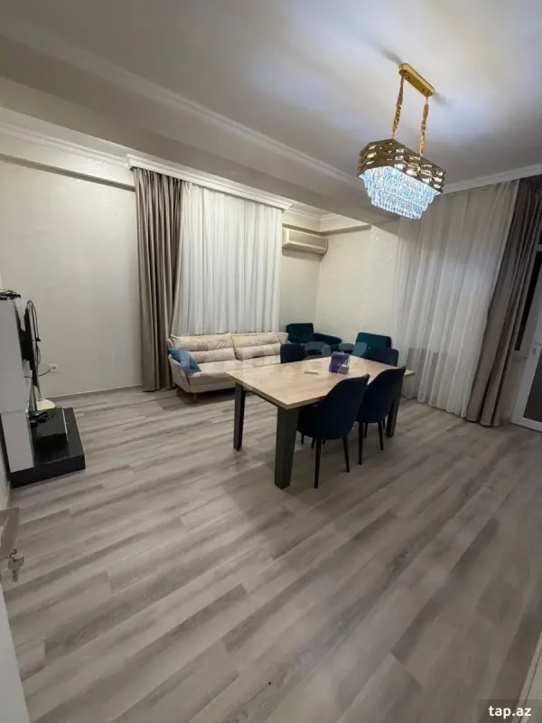 Kirayə verilir 3 otaqlı yeni tikili 125 m²