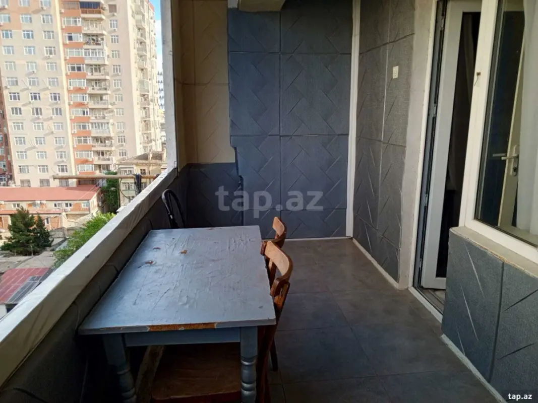 Satılır 3 otaqlı mənzil 108 m²