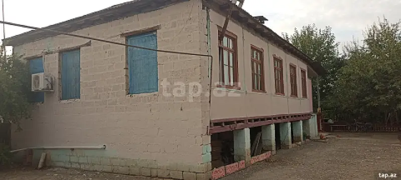 Satılır 3 otaqlı həyət evi 120 m² — Yevlax 3 otaq 120.00 m²