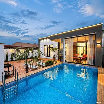 Kirayə verilir 4 otaqlı həyət evi 200 m² — Bakı, Mərdəkan 4 otaq 200.00 m²