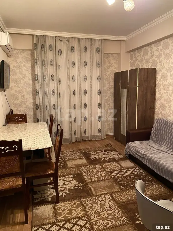Kirayə verilir 2 otaqlı yeni tikili 45 m²