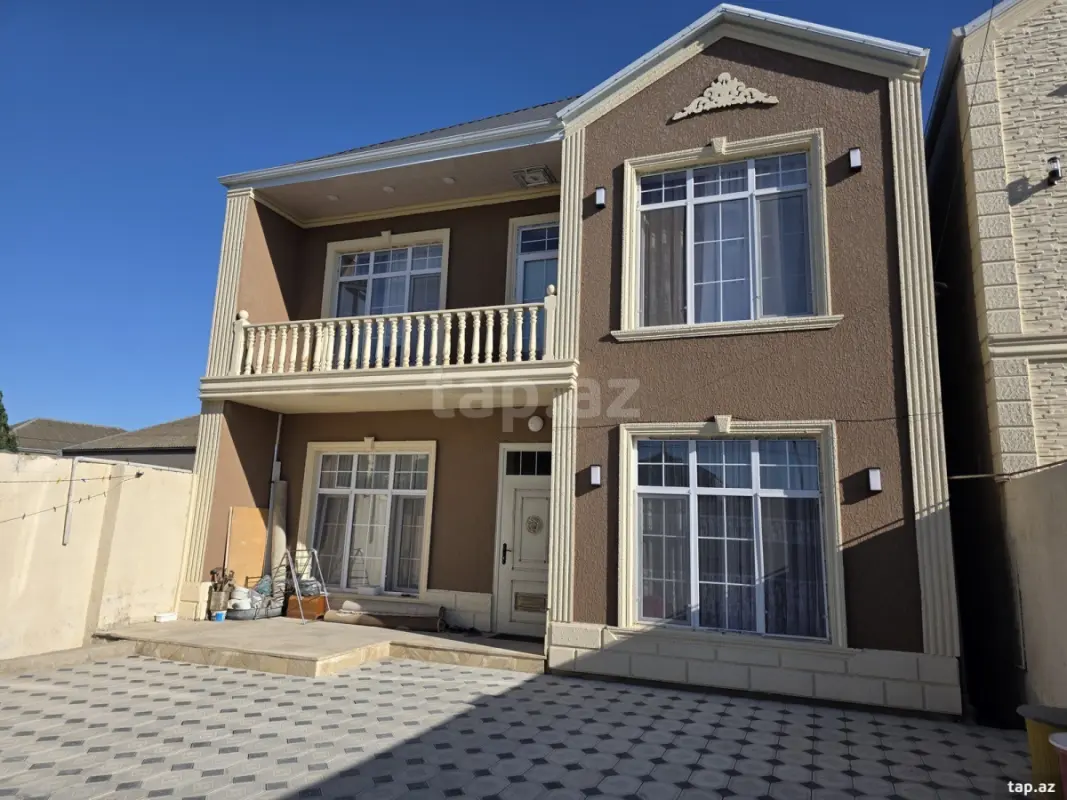 Satılır 4 otaqlı həyət evi 2.3 m²
