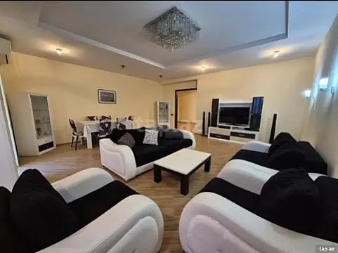 Kirayə verilir 4 otaqlı yeni tikili 200 m² — Bakı, Nizami 4 otaq 200.00 m²
