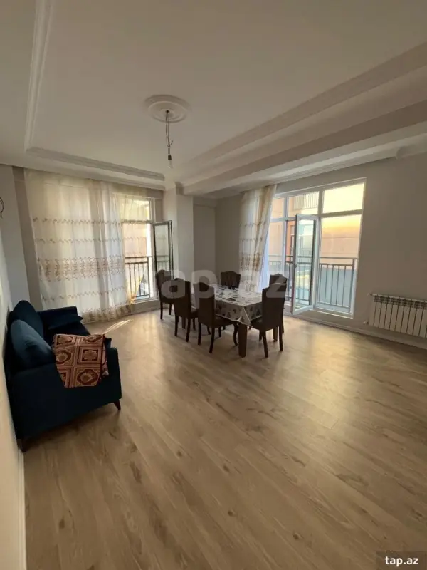 Kirayə verilir 2 otaqlı yeni tikili 84 m²