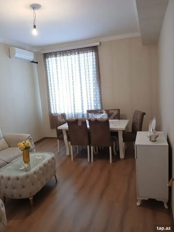 Kirayə verilir 3 otaqlı yeni tikili 85 m²