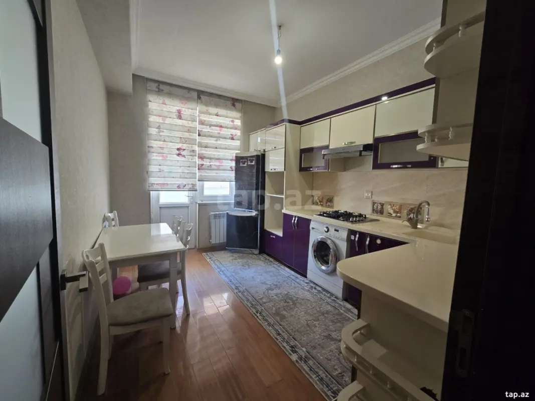 Kirayə verilir 2 otaqlı yeni tikili 65 m²