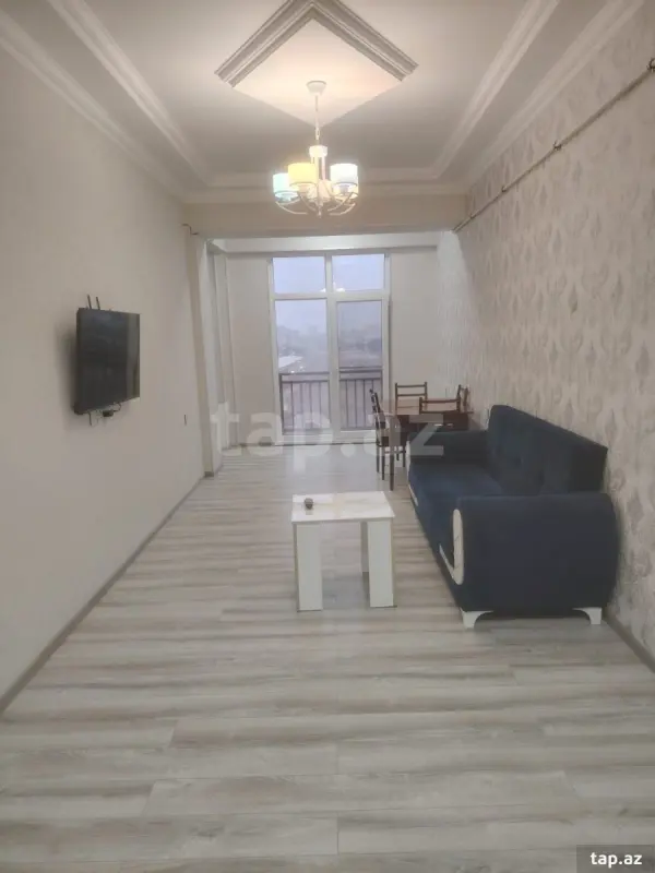 Kirayə verilir 3 otaqlı yeni tikili 80 m²