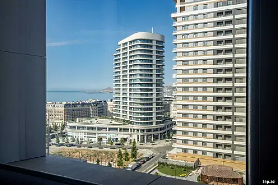 Satılır 3 otaqlı yeni tikili 163 m² — Bakı 3 otaq 163.00 m²