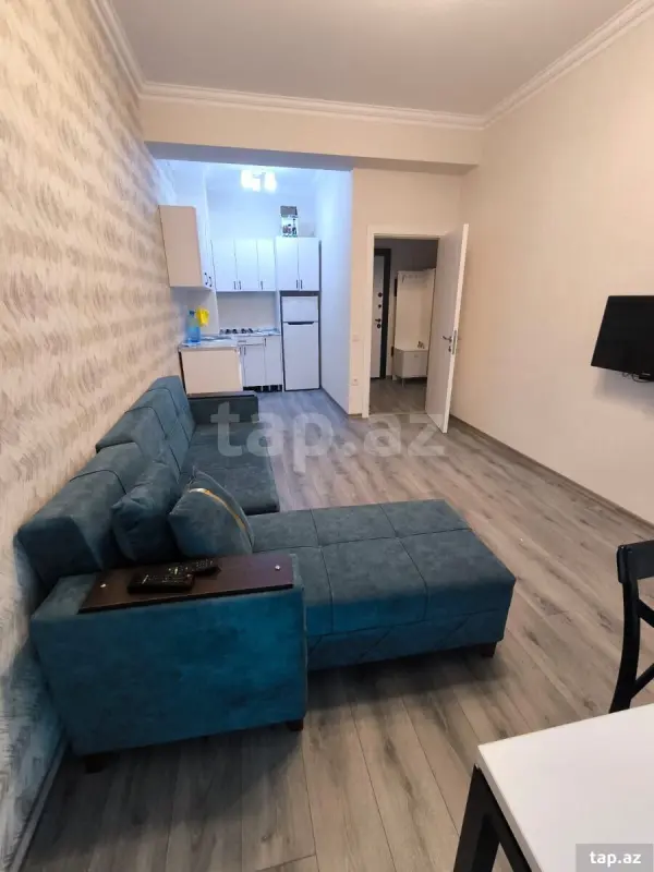 Kirayə verilir 2 otaqlı yeni tikili 50 m²