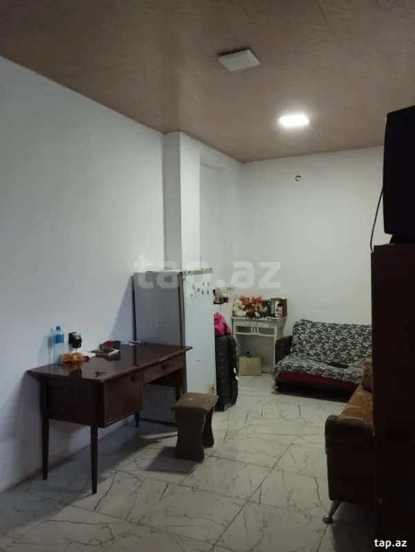 Kirayə verilir 1 otaqlı həyət evi 25 m²