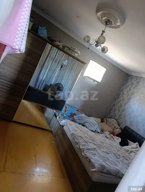Satılır 5 otaqlı həyət evi 140 m²
