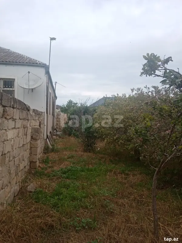 Satılır 4 otaqlı həyət evi 146 m²
