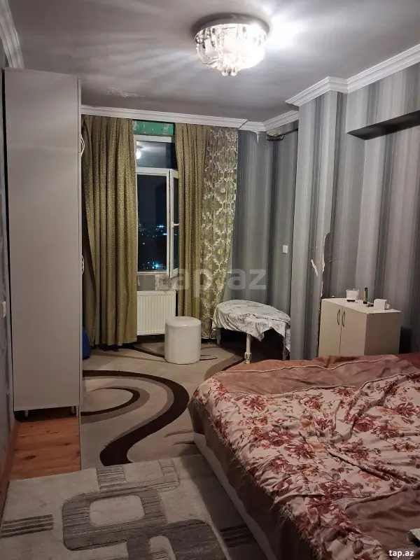 Kirayə verilir 2 otaqlı yeni tikili 75 m²
