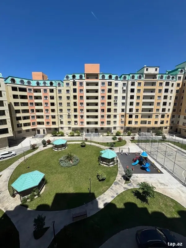 Kirayə verilir 3 otaqlı yeni tikili 110 m²