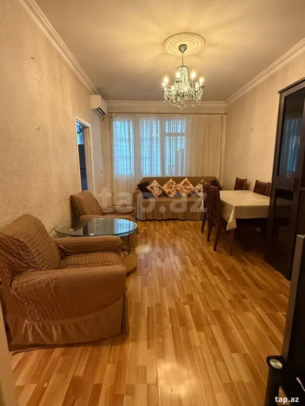 Kirayə verilir 2 otaqlı mənzil 50 m²