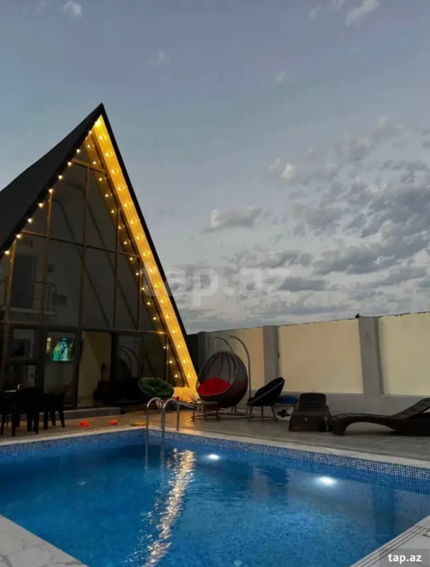 Kirayə verilir 3 otaqlı həyət evi 199 m²