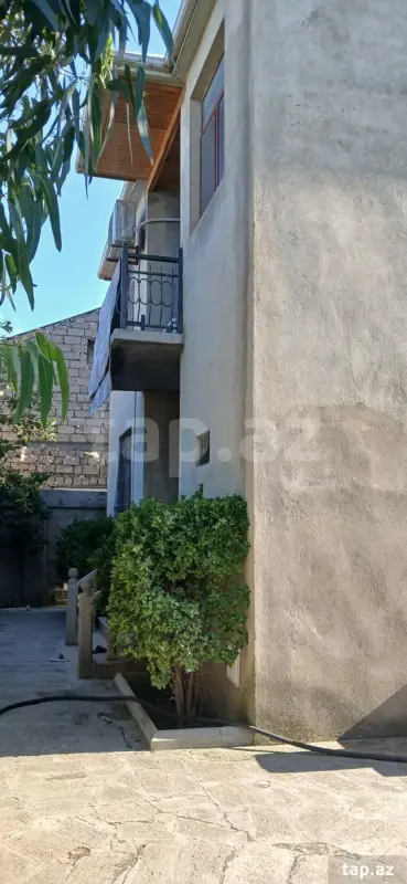 Kirayə verilir 4 otaqlı həyət evi 180 m²