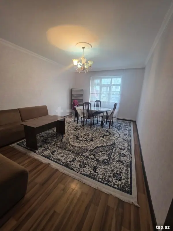Kirayə verilir 2 otaqlı mənzil 75 m²
