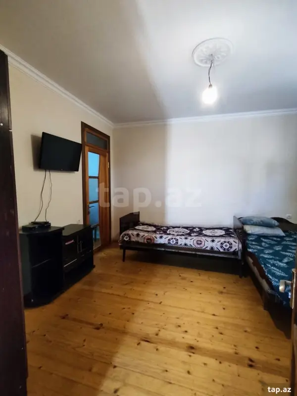 Kirayə verilir 1 otaqlı həyət evi 30 m²