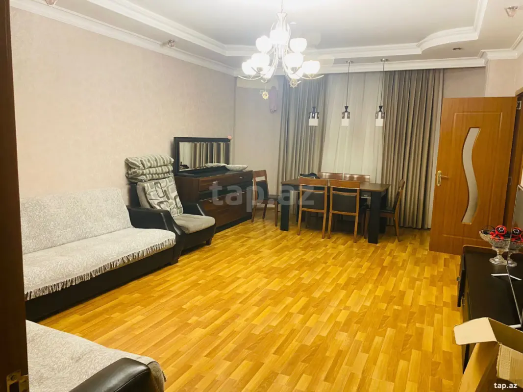 Kirayə verilir 3 otaqlı yeni tikili 93 m²