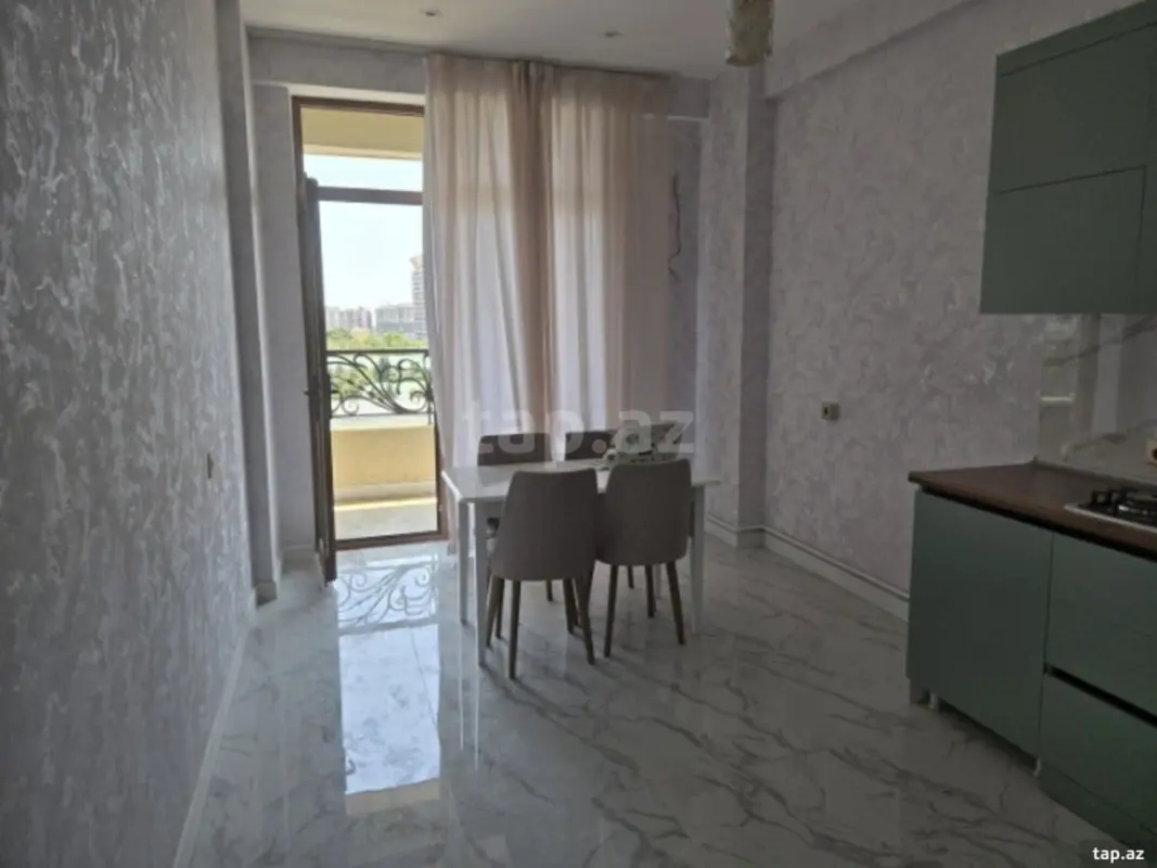 Kirayə verilir 2 otaqlı yeni tikili 85 m²
