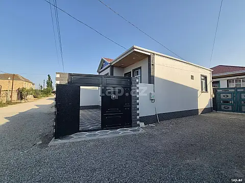 Satılır 3 otaqlı həyət evi 120 m² — Bakı 3 otaq 120.00 m²